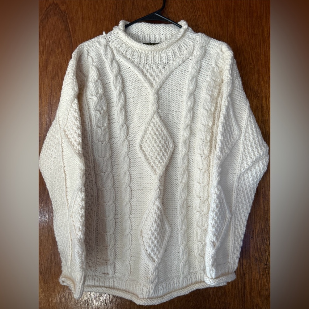 Milmas Crafts Sweater Women’s Small Cream Llama Cable Knit Boho